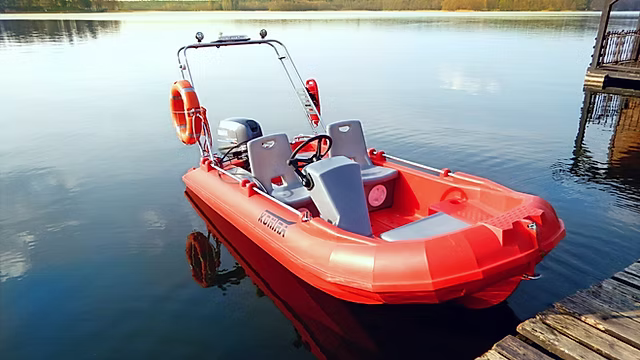 motorówka bez patentu - CHILLi